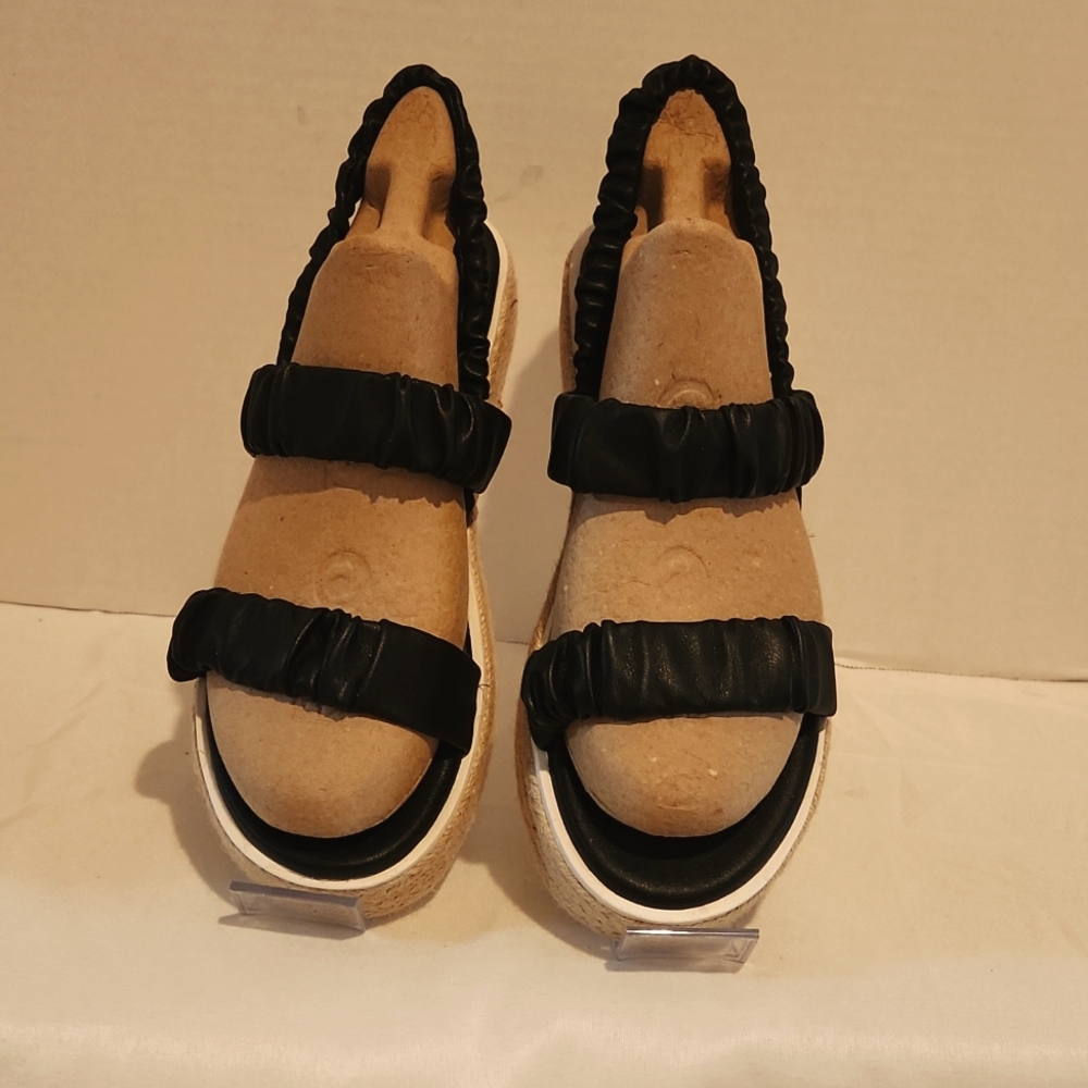 Black Women's Sandals